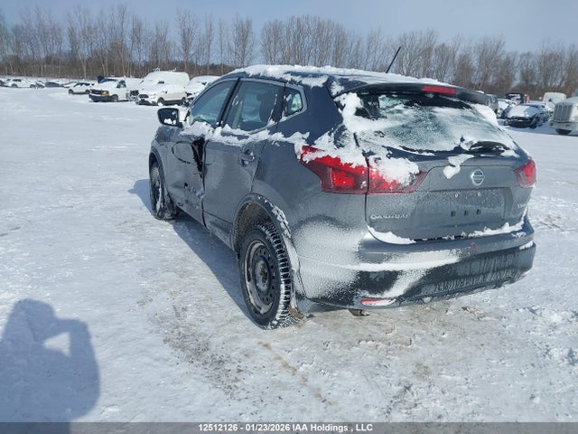 JN1BJ1CR8JW285053 Nissan QASHQAI