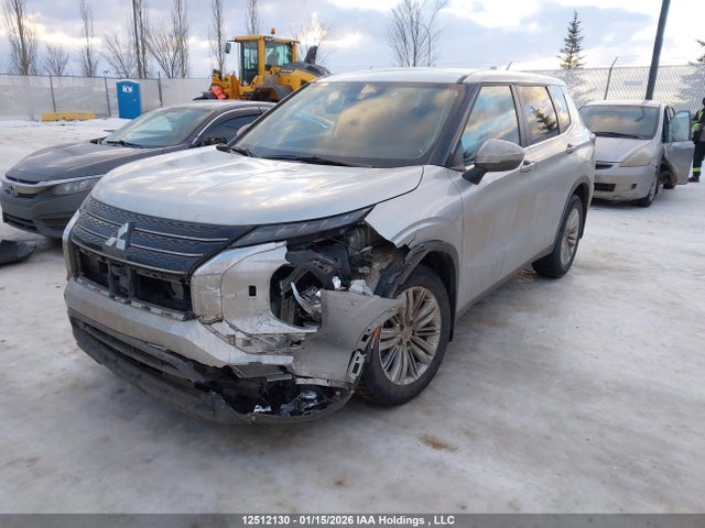 JA4J4UA84RZ614329 Mitsubishi Outlander