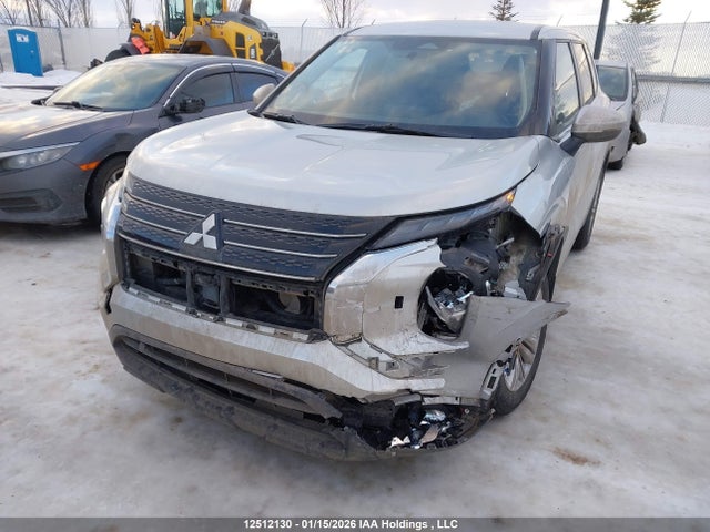 JA4J4UA84RZ614329 Mitsubishi Outlander