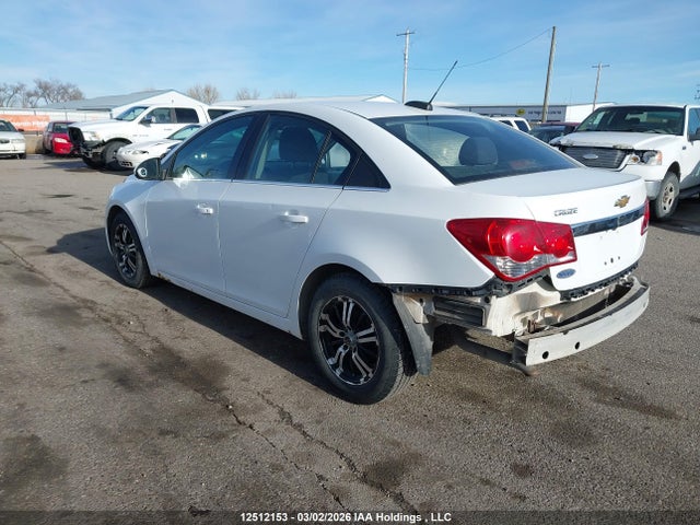 Chevrolet Cruze 1lt 2015 1G1PC5SB6F7112103 Image 3