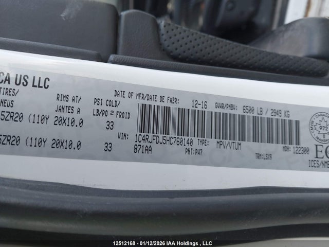 1C4RJFDJ5HC760140 Jeep Grand Cherokee Srt-8