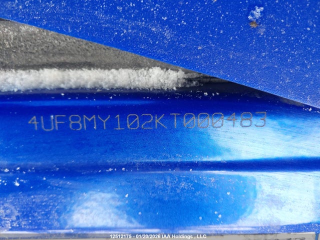 4UF8MY102KT000483 Yamaha Side Winder