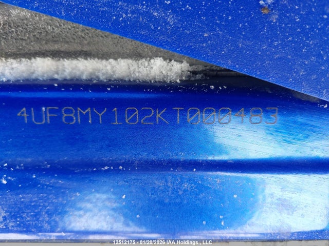 4UF8MY102KT000483 Yamaha Side Winder