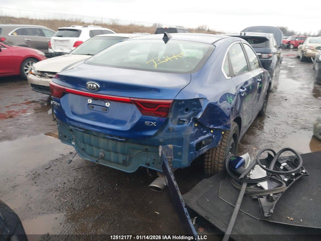 3KPF54AD2ME347833 KIA Forte Ex/ex Premium/ex+
