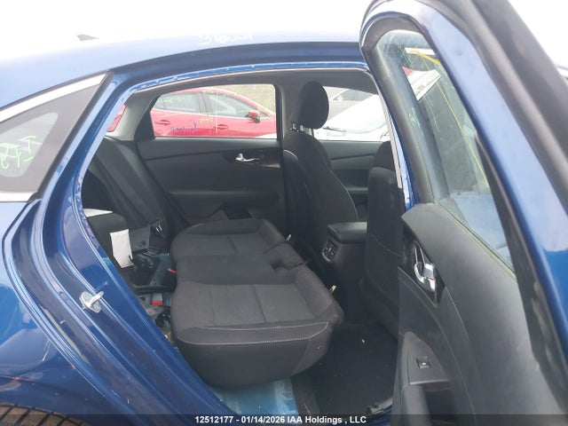 3KPF54AD2ME347833 KIA Forte Ex/ex Premium/ex+