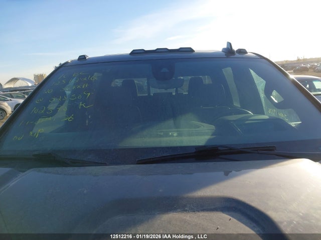 1GT49WEY8LF325389 GMC Sierra 3500hd Denali