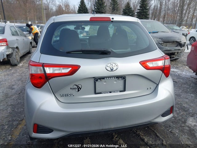 VNKKTUD38KA101335 Toyota Yaris L/le/se