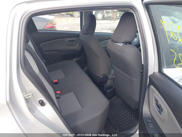 VNKKTUD38KA101335 Toyota Yaris L/le/se