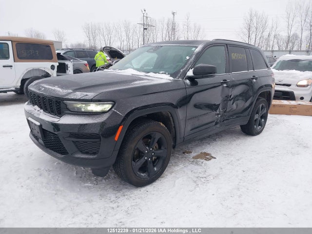 1C4RJHAGXRC211278 Jeep Grand Cherokee Laredo/altitude