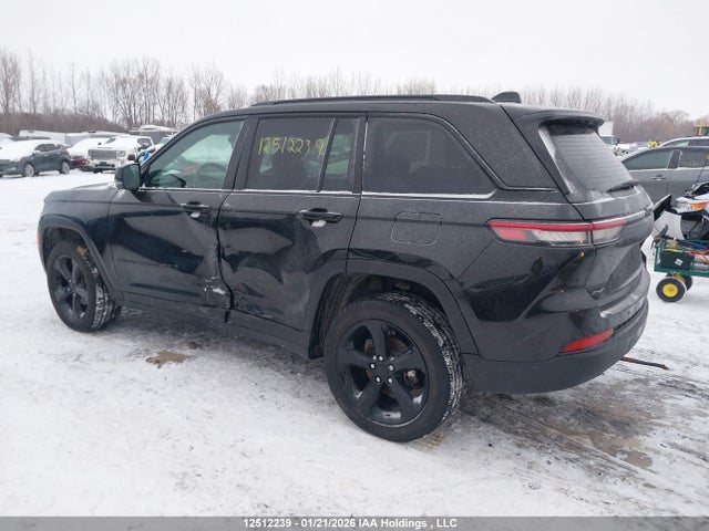 1C4RJHAGXRC211278 Jeep Grand Cherokee Laredo/altitude