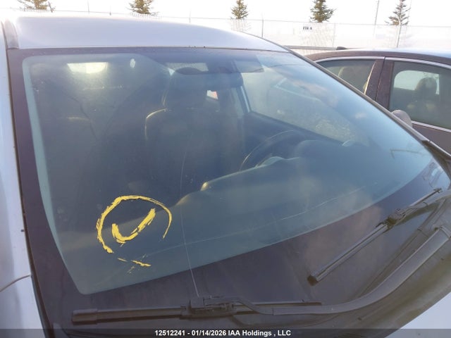Toyota Matrix Wagon 2014 2T1KU4EE7EC134333 Image 17