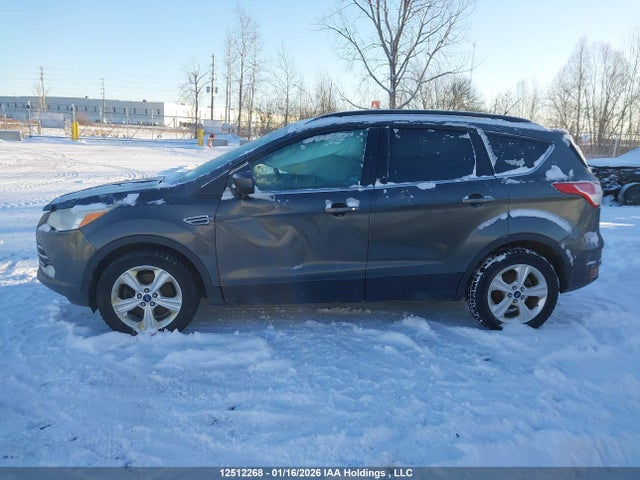 1FMCU9G95FUB84424 Ford ESCAPE SE