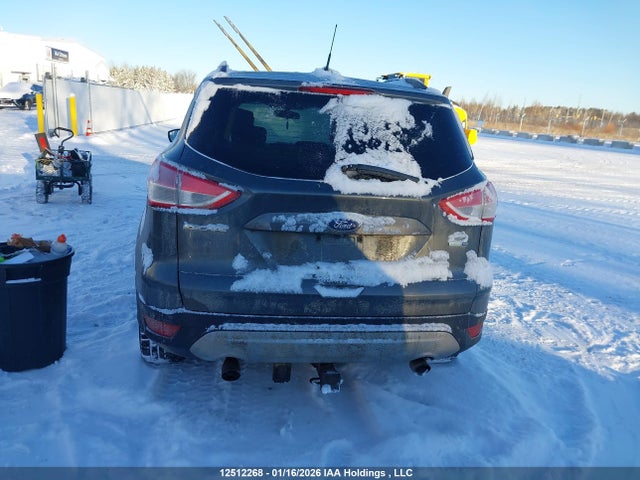 1FMCU9G95FUB84424 Ford ESCAPE SE