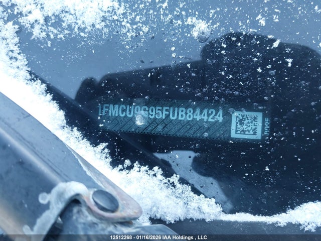 1FMCU9G95FUB84424 Ford ESCAPE SE