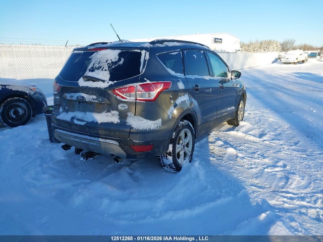 1FMCU9G95FUB84424 Ford ESCAPE SE
