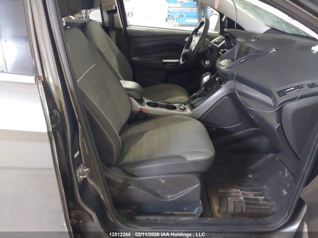 1FMCU9G95FUB84424 Ford ESCAPE SE