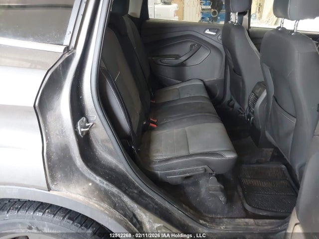1FMCU9G95FUB84424 Ford ESCAPE SE