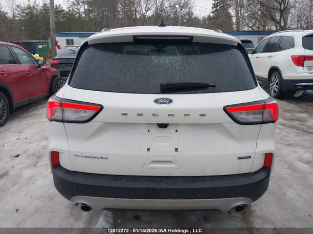 1FMCU9DZXMUA71053 Ford Escape Hybrid
