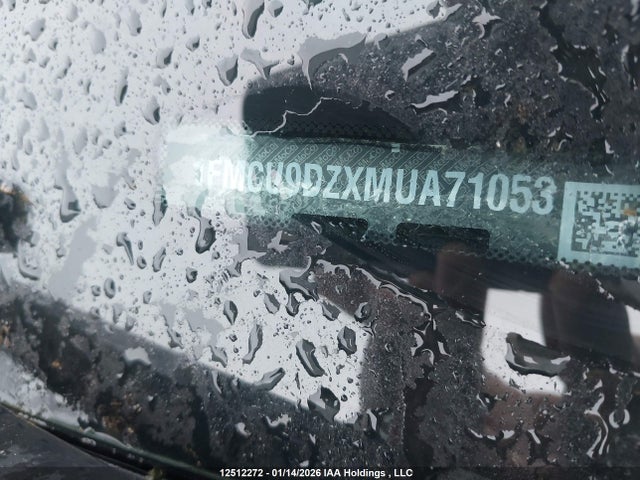 1FMCU9DZXMUA71053 Ford Escape Hybrid