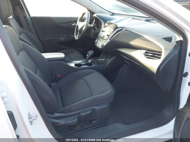 1G1ZD5ST4PF252558 Chevrolet MALIBU LT