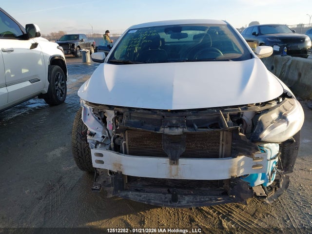 1G1ZD5ST4PF252558 Chevrolet MALIBU LT
