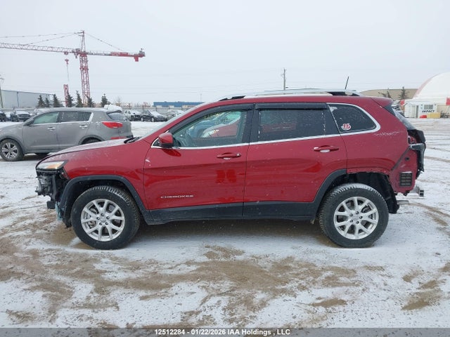 1C4PJMCS1GW260706 Jeep Cherokee Latitude