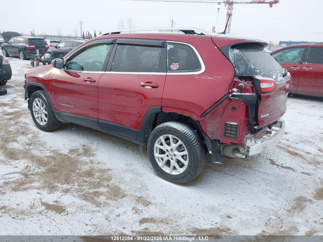 1C4PJMCS1GW260706 Jeep Cherokee Latitude