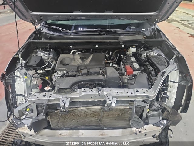 12512290 :رقم المزاد ، 2T3B1RFV0SC517568 vin ، 2025 Toyota Rav4 Le مزاد بيع