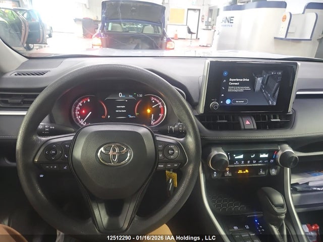 12512290 :رقم المزاد ، 2T3B1RFV0SC517568 vin ، 2025 Toyota Rav4 Le مزاد بيع