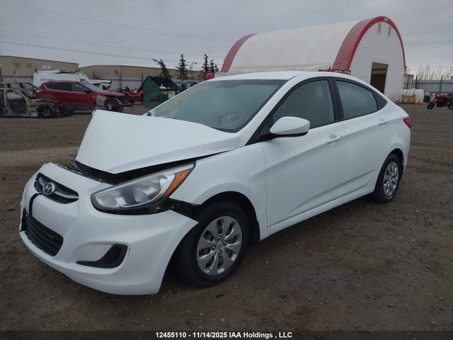 Hyundai ACCENT L 2015 KMHCT4AEXFU880336 Image 2