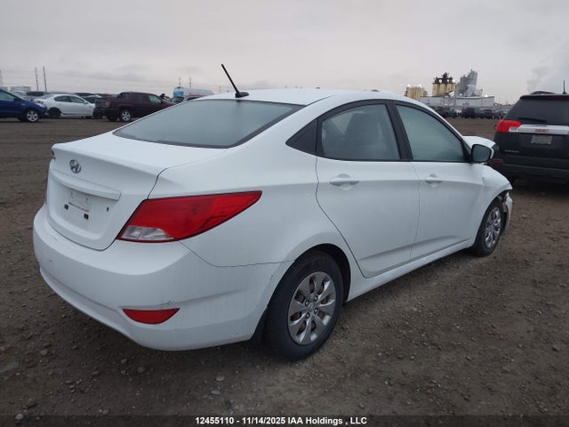 Hyundai ACCENT L 2015 KMHCT4AEXFU880336 Image 4