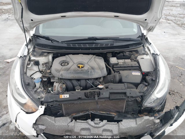KMHDH4AH7FU305885 Hyundai Elantra Se/sport/limited