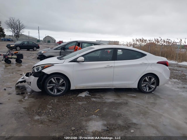 KMHDH4AH7FU305885 Hyundai Elantra Se/sport/limited