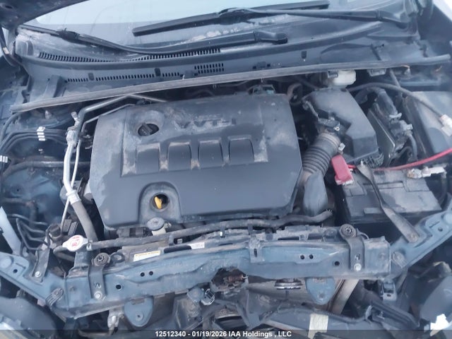 2T1BURHE3JC064171 Toyota COROLLA LE