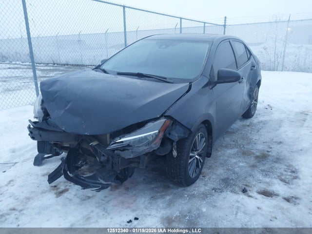 2T1BURHE3JC064171 Toyota COROLLA LE