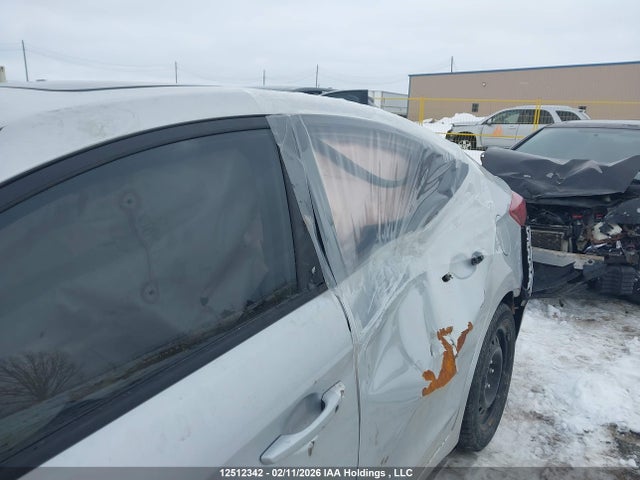 KMHD84LF2KU877999 Hyundai Elantra Preferred