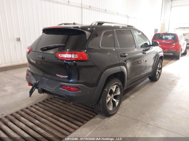 1C4PJMBS3HW609822 Jeep Cherokee Trailhawk