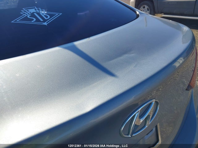 KMHDH4AH8FU363990 Hyundai Elantra Se/sport/limited