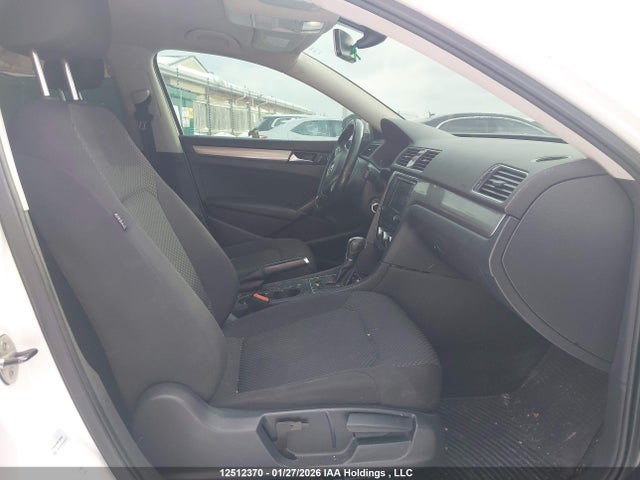 1VWAN7A39EC115030 Volkswagen Passat 2.0 Tdi Trendline