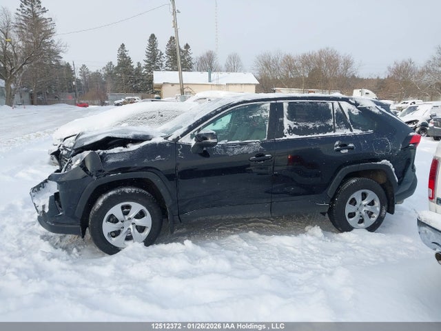 12512372 :رقم المزاد ، 2T3B1RFV3NC304148 vin ، 2022 Toyota Rav4 Le مزاد بيع