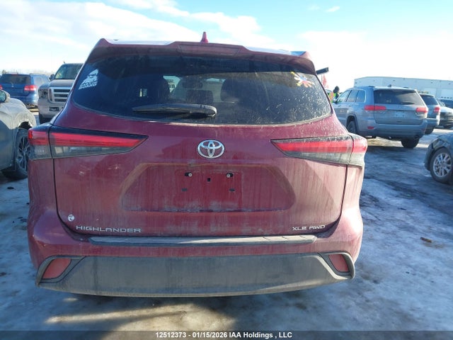 5TDGZRBHXMS158408 Toyota Highlander Xle