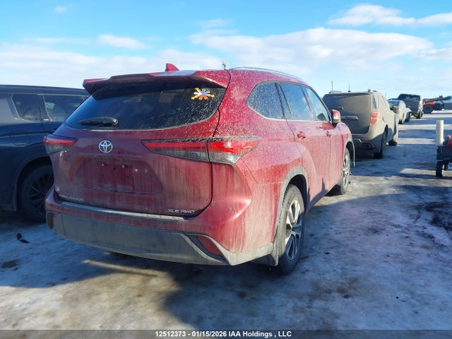 5TDGZRBHXMS158408 Toyota Highlander Xle