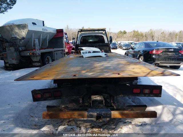 Продаж на аукціоні авто 2005 Gmc C5500, vin: 1GDJ5E1205F525000, номер лоту: 12512436