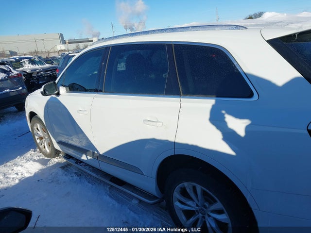 WA1LHAF70HD047429 Audi Q7 2.0t Progressiv