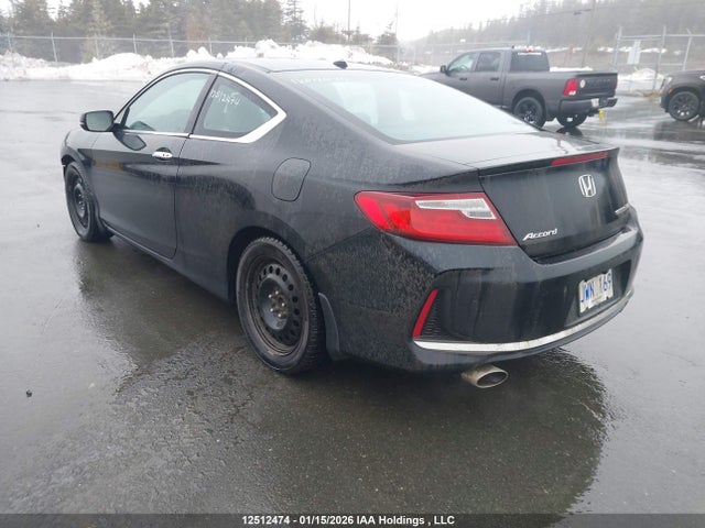 1HGCT2B9XGA800581 Honda Accord Touring