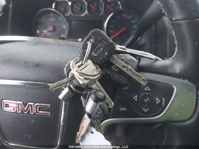 GMC Yukon Xl Sle 2017 1GKS2FKC7HR405099 Image 11