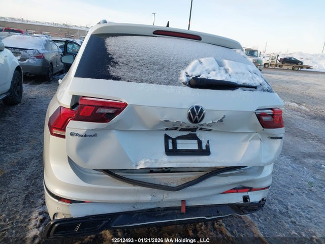 3VV8B7AX7NM098600 Volkswagen Tiguan Se R-line Black