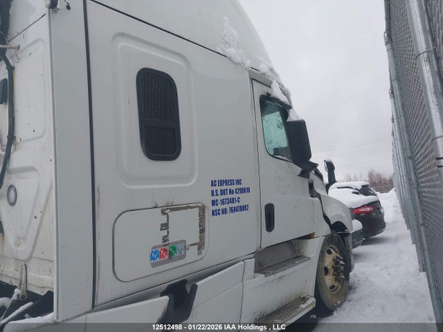 2022 Freightliner New Cascadia 126 მანქანა იყიდება აუქციონზე, vin: 3AKJHHFG6NSNU3971, აუქციონის ნომერი: 12512498