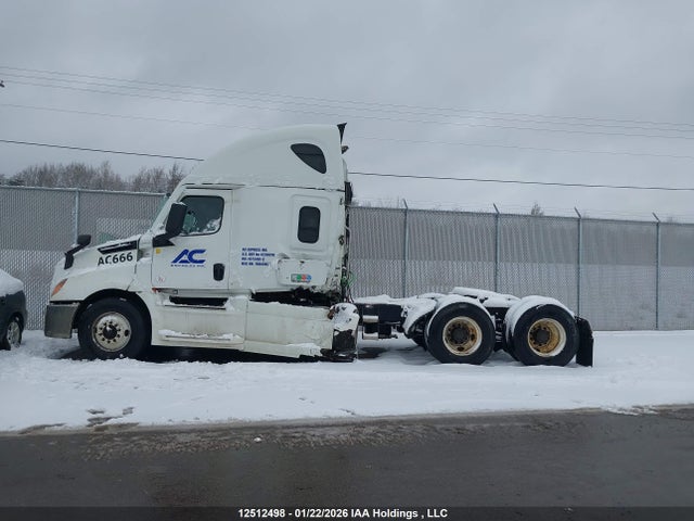 2022 Freightliner New Cascadia 126 მანქანა იყიდება აუქციონზე, vin: 3AKJHHFG6NSNU3971, აუქციონის ნომერი: 12512498