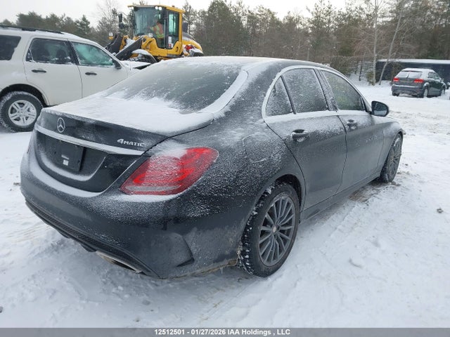 55SWF4KB7FU067167 Mercedes-Benz C 300 4matic